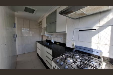 Apartamento à venda com 92m², 4 quartos e 1 vagaCozinha
