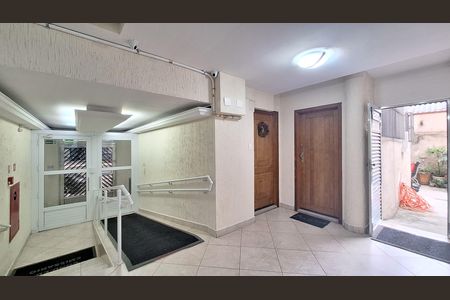 Apartamento para alugar com 86m², 2 quartos e sem vaga Apartamento para alugar com 86m², 2 quartos e sem vagaHall de entrada