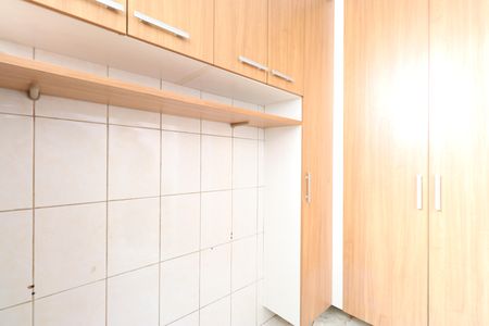 Apartamento para alugar com 86m², 2 quartos e sem vagaQuarto de serviço 
