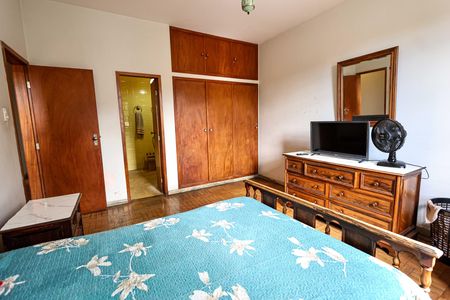 Casa à venda com 260m², 5 quartos e 3 vagasQuarto 4