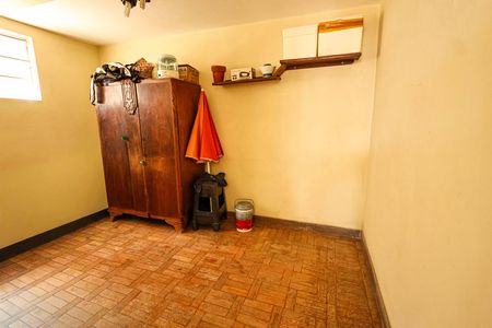 Casa à venda com 260m², 5 quartos e 3 vagasQuarto de Serviço
