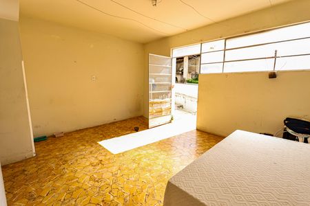 Casa à venda com 260m², 5 quartos e 3 vagasLavanderia