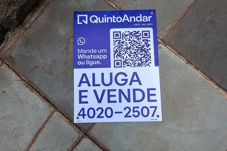 Casa à venda com 260m², 5 quartos e 3 vagasPlaca