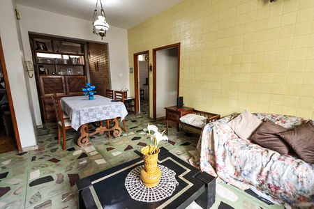 Casa à venda com 260m², 5 quartos e 3 vagasCopa