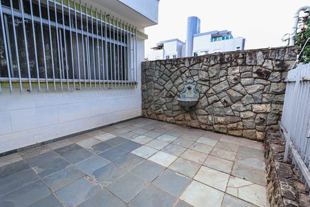 Casa à venda com 260m², 5 quartos e 3 vagasVaranda da Sala