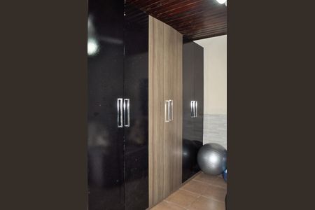 Casa à venda com 170m², 4 quartos e 2 vagasQuarto 2