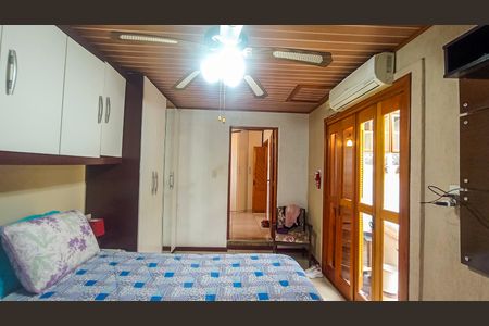 Casa à venda com 170m², 4 quartos e 2 vagasSuite 