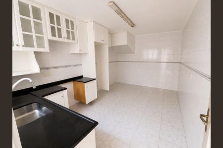 Casa à venda com 68m², 2 quartos e 1 vagaFoto 05