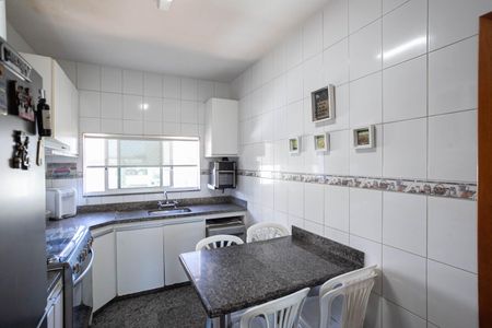 Apartamento à venda com 249m², 3 quartos e 2 vagasCozinha