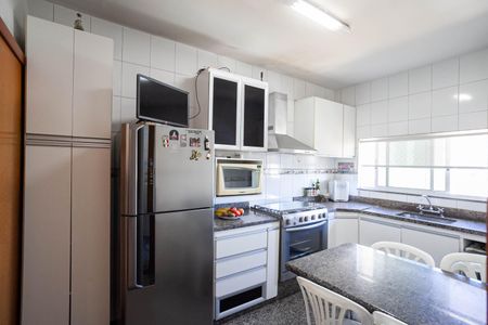 Apartamento à venda com 249m², 3 quartos e 2 vagasCozinha