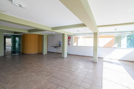 Apartamento à venda com 249m², 3 quartos e 2 vagasÁrea comum - Salão de festas