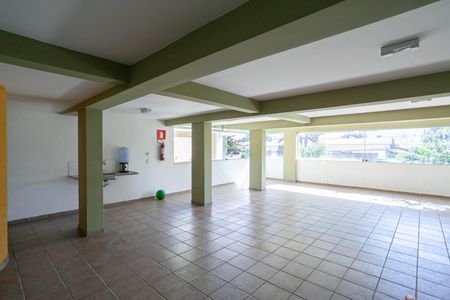 Apartamento à venda com 249m², 3 quartos e 2 vagasÁrea comum - Salão de festas