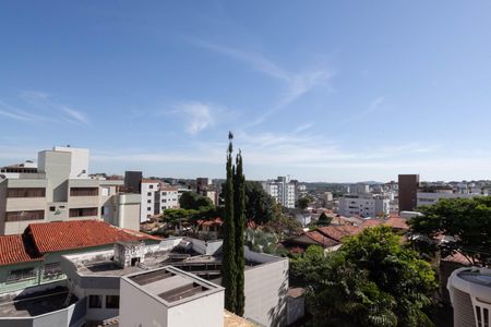 Apartamento à venda com 249m², 3 quartos e 2 vagasQuarto 2 - Vista