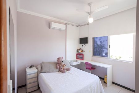 Apartamento à venda com 249m², 3 quartos e 2 vagasQuarto 2