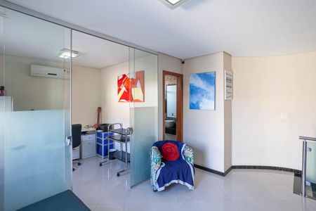 Apartamento à venda com 249m², 3 quartos e 2 vagasCobertura - Sala 2