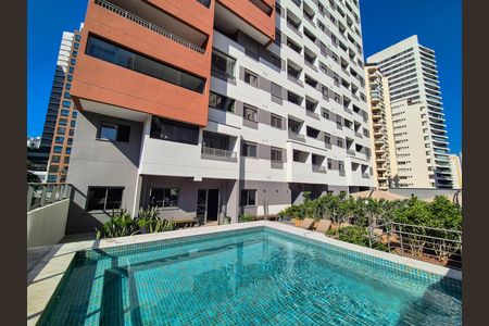 Apartamento à venda com 24m², 1 quarto e sem vagaPiscina