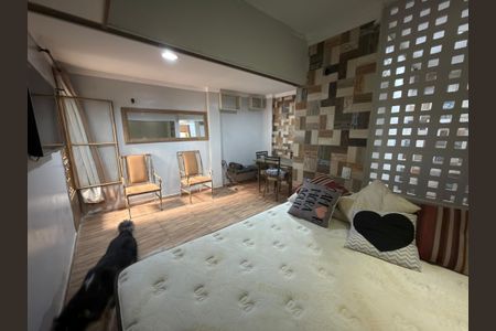 Sala e quarto  de casa para alugar com 1 quarto, 35m² em Colônia Agrícola Samambaia, Brasília
