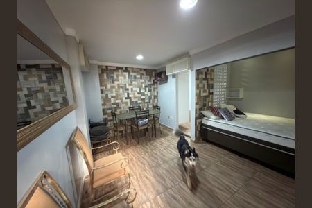 Sala e quarto  de casa para alugar com 1 quarto, 35m² em Colônia Agrícola Samambaia, Brasília