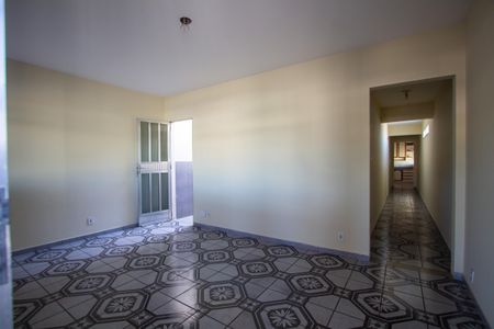 Sala de casa para alugar com 2 quartos, 100m² em Colubandê, São Gonçalo