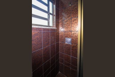 Casa para alugar com 100m², 2 quartos e sem vaga Casa para alugar com 100m², 2 quartos e sem vagaBanheiro Social