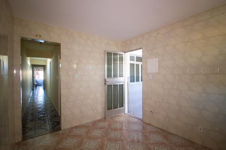 Casa para alugar com 100m², 2 quartos e sem vaga Casa para alugar com 100m², 2 quartos e sem vagaCozinha