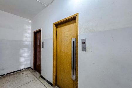 Apartamento à venda com 28m², 1 quarto e sem vagaÁrea comum