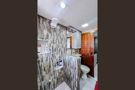 Apartamento à venda com 28m², 1 quarto e sem vagaBanheiro e area de serviço