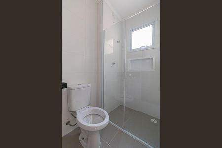 Banheiro de apartamento à venda com 1 quarto, 27m² em Guaianases, São Paulo