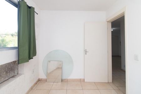 Quarto 2 de apartamento para alugar com 2 quartos, 43m² em Restinga, Porto Alegre