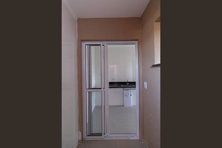 Sala/Cozinha/Área de Serviço  de apartamento à venda com 2 quartos, 36m² em Guaianases, São Paulo