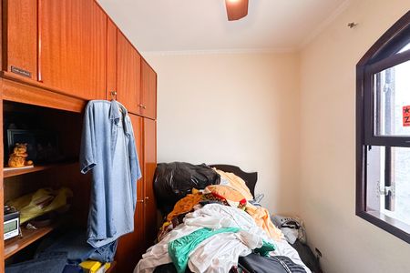 Casa à venda com 185m², 2 quartos e 2 vagas Casa à venda com 185m², 2 quartos e 2 vagasQuarto 2