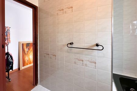 Casa à venda com 185m², 2 quartos e 2 vagas Casa à venda com 185m², 2 quartos e 2 vagasBanheiro da Suíte