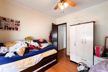 Casa à venda com 185m², 2 quartos e 2 vagas Casa à venda com 185m², 2 quartos e 2 vagasQuarto 1