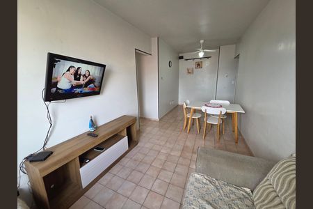 Sala de apartamento para alugar com 1 quarto, 50m² em Boqueirão, Praia Grande