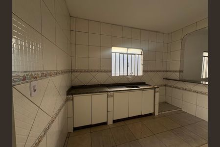 Casa para alugar com 430m², 3 quartos e 2 vagas