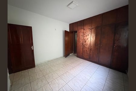 Casa para alugar com 430m², 3 quartos e 2 vagas