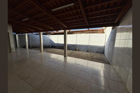 Casa para alugar com 430m², 3 quartos e 2 vagas