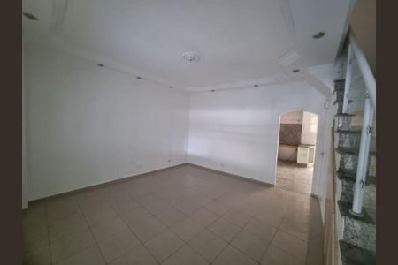 Casa à venda com 3 quartos, 125m² em Jardim Santa Barbara, Guarulhos