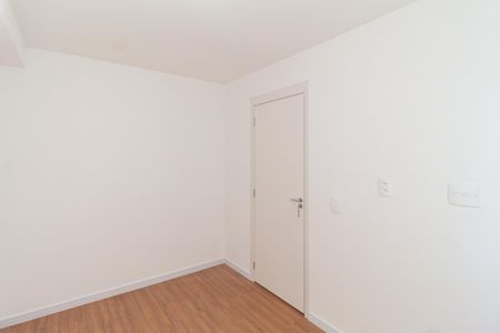 Quarto 2 de apartamento para alugar com 2 quartos, 36m² em Chacara Santa Lucia, Carapicuíba