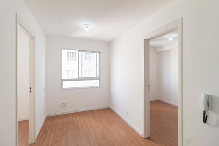 Sala de apartamento para alugar com 2 quartos, 36m² em Chacara Santa Lucia, Carapicuíba