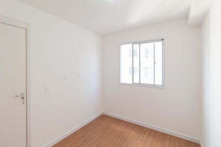 Quarto 2 de apartamento para alugar com 2 quartos, 36m² em Chacara Santa Lucia, Carapicuíba