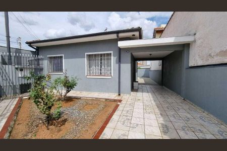 Casa à venda com 223m², 3 quartos e 4 vagas