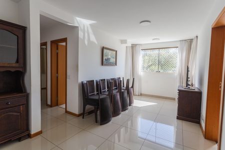 Sala de apartamento à venda com 2 quartos, 80m² em Santa Tereza, Belo Horizonte
