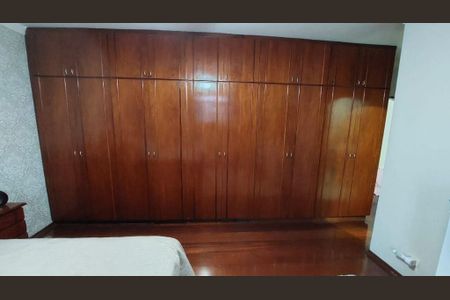 Casa à venda com 146m², 3 quartos e 2 vagas