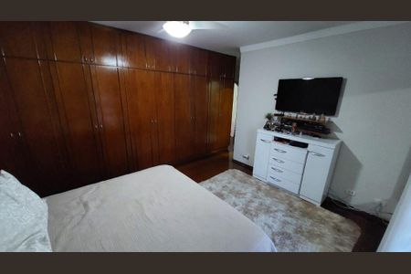 Casa à venda com 146m², 3 quartos e 2 vagas