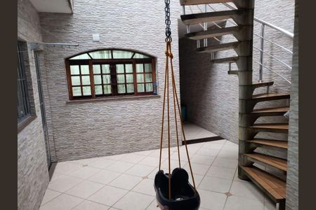Casa à venda com 146m², 3 quartos e 2 vagas