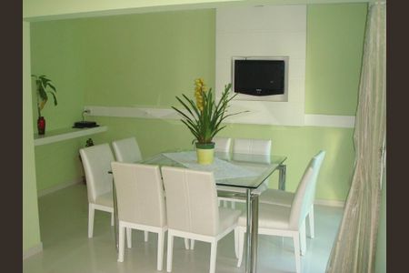 Casa à venda com 4 quartos, 250m² em Jardim Maia, Guarulhos