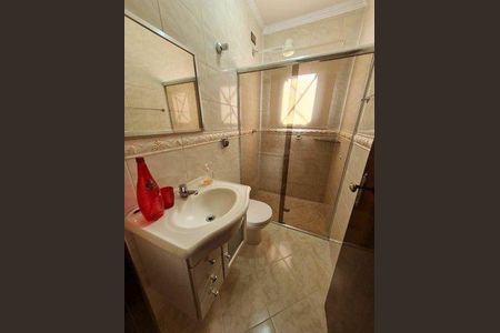 Casa à venda com 195m², 3 quartos e 4 vagas