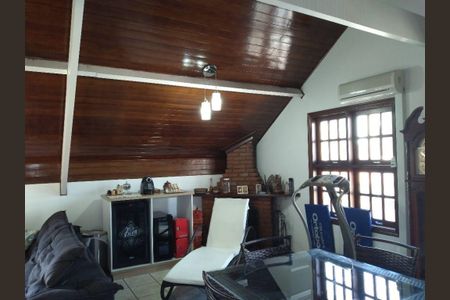 Casa à venda com 3 quartos, 152m² em Vila Pedro Moreira, Guarulhos