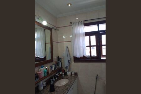Casa à venda com 152m², 3 quartos e 2 vagas